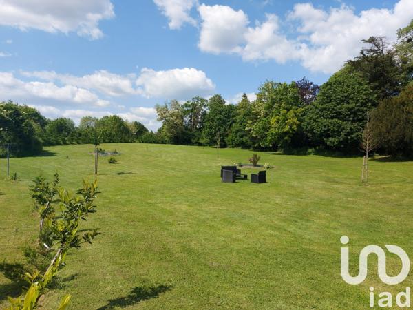 Maison 13 pièces de 291 m² à Chantonnay (85110)