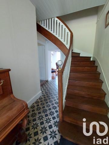 Maison 13 pièces de 291 m² à Chantonnay (85110)