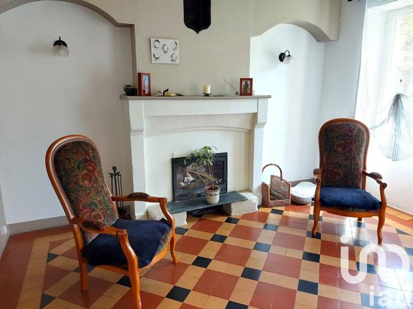 Maison 13 pièces de 291 m² à Chantonnay (85110)