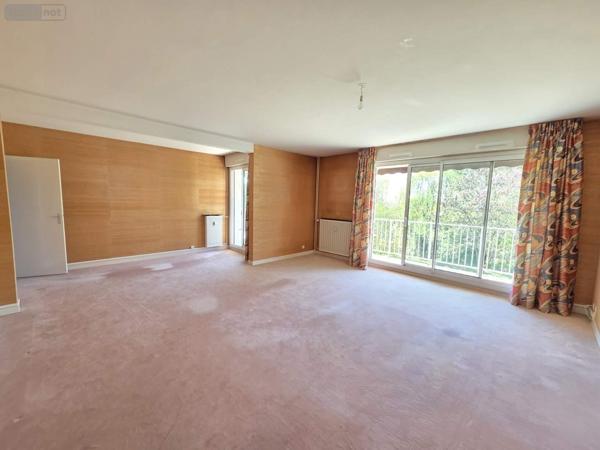 Appartement à vendre à Tours dans l'Indre-et-Loire (37100), ref : 001/2497   
TOURS Nord