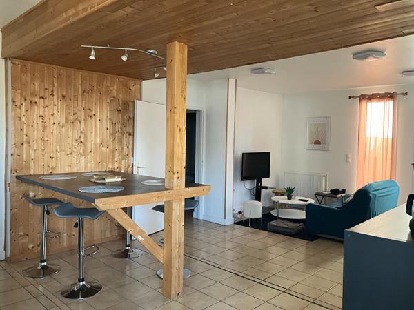 Maison de plain-pied  à Louer TALENCE avec 4 chambres et terrasse BAIL COURTE DUREE