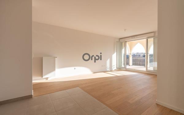 Appartement à vendre    3 pièces • 61,80 m2 Le Plessis-Robinson