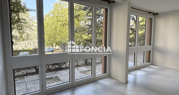 Location Studio 29 m² - Fontenay-le-fleury 78330