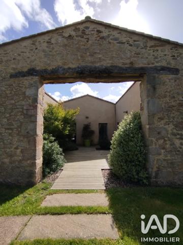 Maison à vendre 5 pièces 175 m² Les Herbiers
