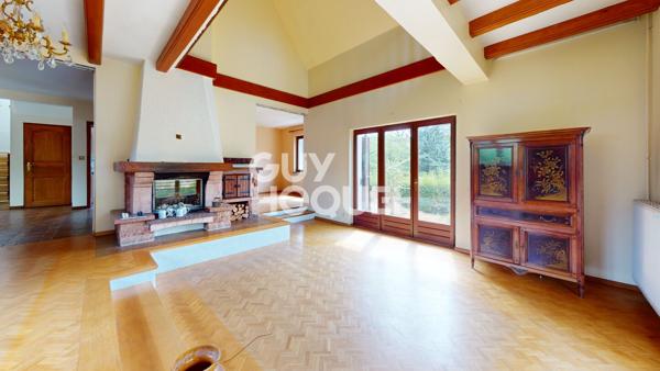 Maison à vendre de 8 pièces de 157 m²