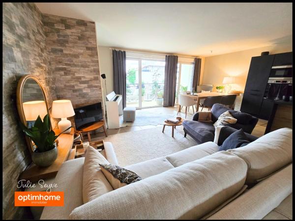 A LOUER - T3 meublé Cessy centre avec terrasse, cave et parking en sous-sol