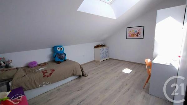 Appartement Atelier D'Artiste à vendre  7 pièces - 237 m 2   HERICOURT  - 70