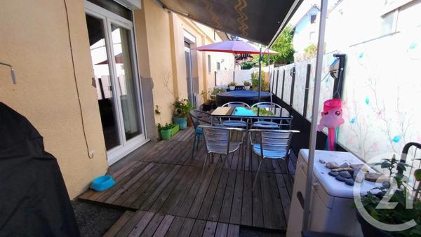 Appartement Atelier D'Artiste à vendre  7 pièces - 237 m 2   HERICOURT  - 70