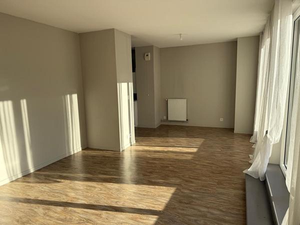 Appartement 4 pièces 79.93 m2 - Centre Ville EVREUX