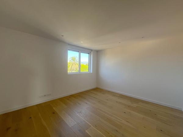 Saint-Laurent-du-Var (06700) APPARTEMENT NEUF AVEC SOLARIUM