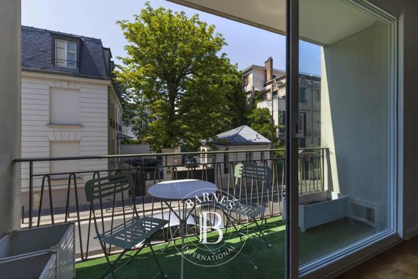 Paris 16ème, Appartement  25 m² à vendre