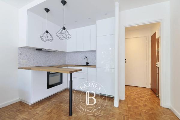Paris 16ème, Appartement  25 m² à vendre
