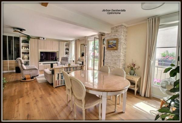 Appartement 5 pièces avec balcon et parkings à vendre à ORGEVAL (78)