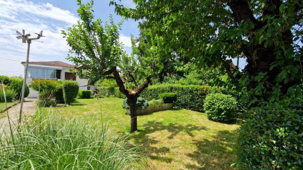 Maison avec beau potentiel ? Proche commerces de la Madeleine