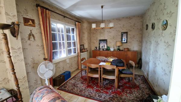 Maison avec beau potentiel ? Proche commerces de la Madeleine