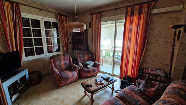 Maison avec beau potentiel ? Proche commerces de la Madeleine