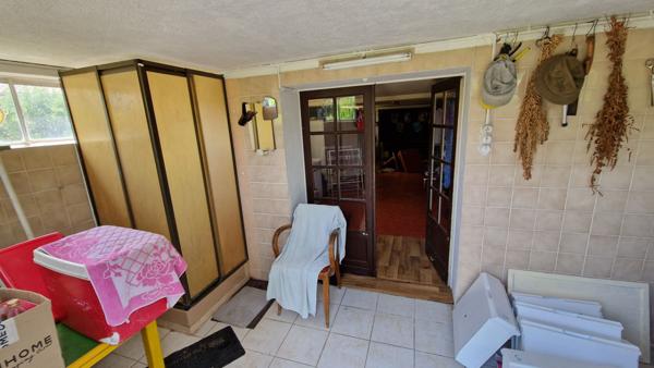 Maison avec beau potentiel ? Proche commerces de la Madeleine