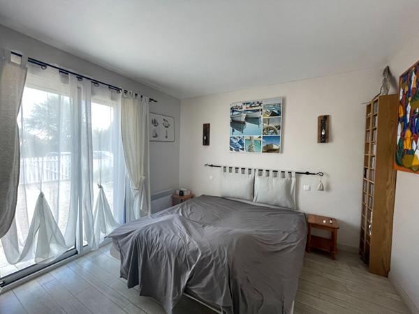 Maison Saint Vincent Sur Jard 5 pièce(s) 155 m2