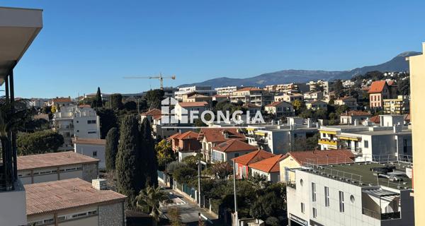 À vendre Studio 27.89 m² - Saint-laurent-du-var 06700