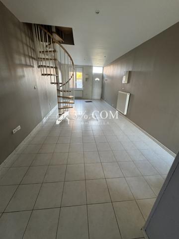 Maison 4 pièce(s) 2 chambre(s) 86 m²