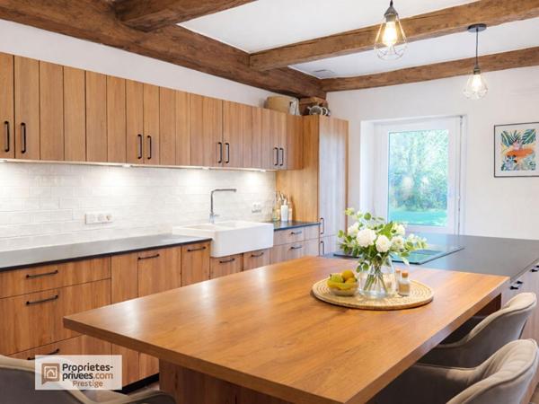 EXCLUSIVITÉ ! Domaine avec propriété en pierres et étang / point d'eau | Proche Quimper