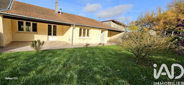 Maison à vendre 7 pièces 240 m² Corny-sur-Moselle