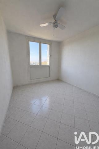 Appartement à vendre 4 pièces 79,88 m² Marseille 8