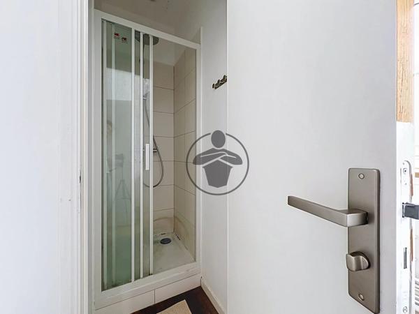 Location                                                      Appartement
                        
                     2 pièces                      96 m2                     à Saint-Quentin
