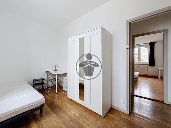 Location                                                      Appartement
                        
                     2 pièces                      96 m2                     à Saint-Quentin