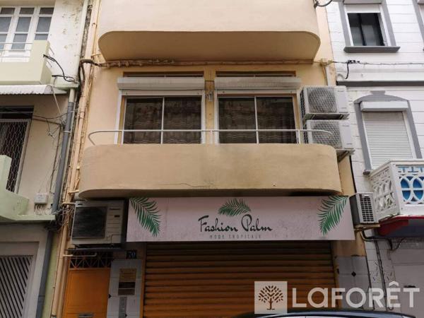 Location bureau Fort-de-France - 70 m² - 1 100 € / mois
