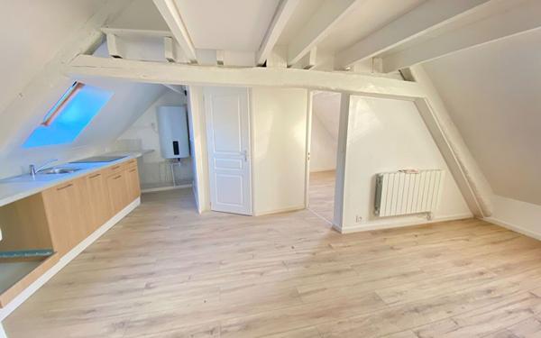 Appartement à louer    2 pièces • 38,67 m2 Nogent-l'Artaud
