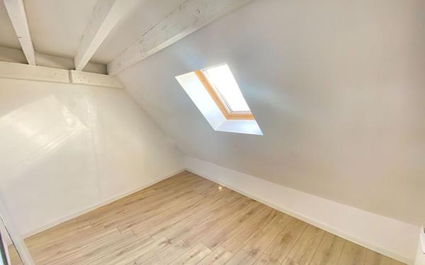Appartement à louer    2 pièces • 38,67 m2 Nogent-l'Artaud