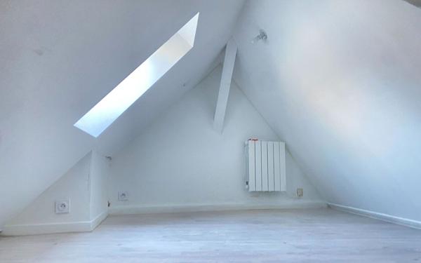 Appartement à louer    2 pièces • 38,67 m2 Nogent-l'Artaud