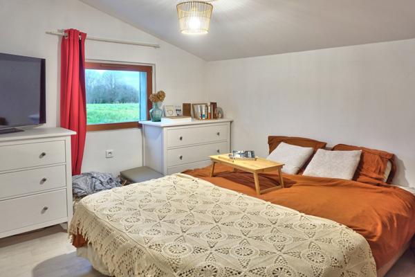 Goudelin (22290) Maison de campagne en pierre avec jardin