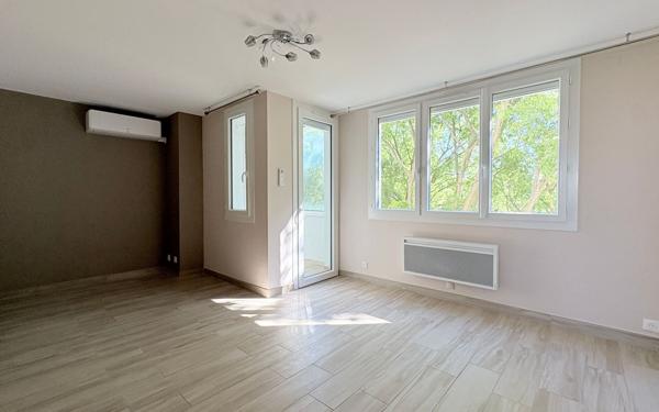 Appartement à vendre    4 pièces • 67,73 m2 Les Angles
