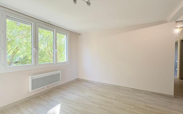 Appartement à vendre    4 pièces • 67,73 m2 Les Angles