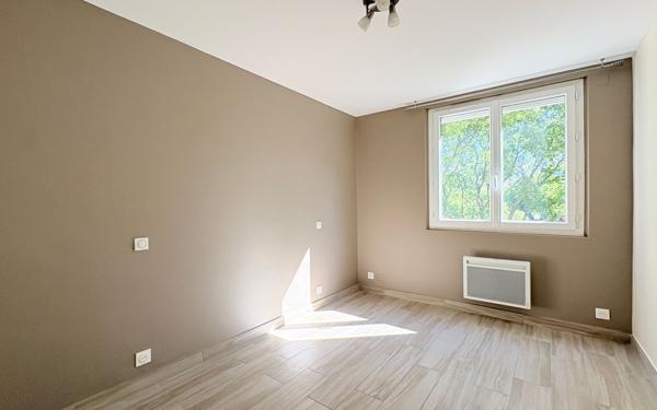 Appartement à vendre    4 pièces • 67,73 m2 Les Angles