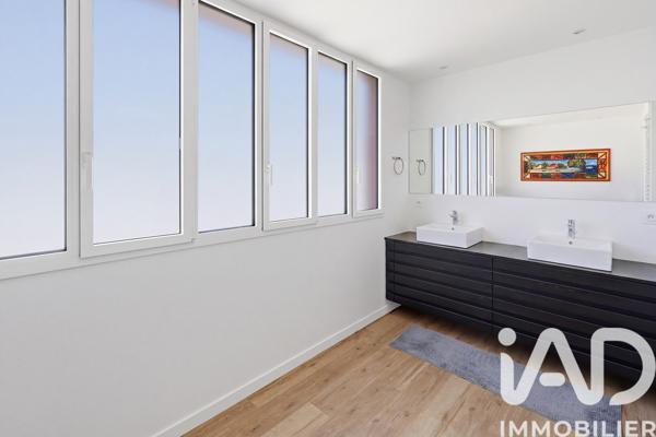 Maison à vendre 5 pièces 177 m² Nantes