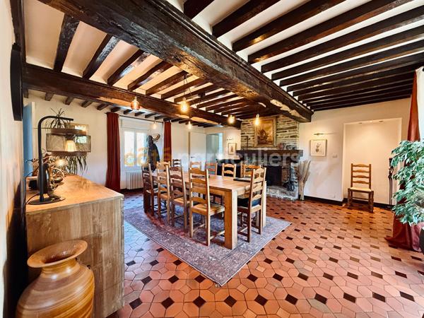 Vente Maison256 m² - 10 Pièces - CONDE SUR VIRE (50890)