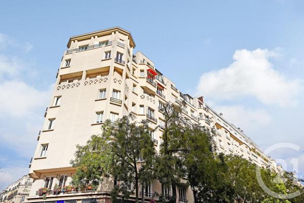 Appartement F1 à vendre  1 pièce - 27,14 m2 PARIS - 75015