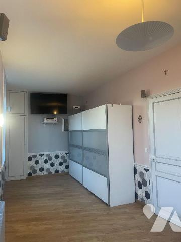 A VENDRE DANS LE NORD A BAILLEUL (59) - BELLE ET GRANDE MAISON SEMI BOURGEOISE AU COEUR DU CENT...