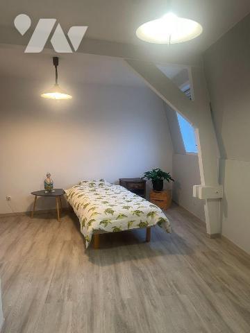 A VENDRE DANS LE NORD A BAILLEUL (59) - BELLE ET GRANDE MAISON SEMI BOURGEOISE AU COEUR DU CENT...