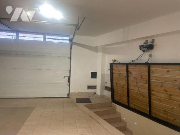 A VENDRE DANS LE NORD A BAILLEUL (59) - BELLE ET GRANDE MAISON SEMI BOURGEOISE AU COEUR DU CENT...