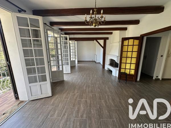 Maison à vendre 9 pièces 235 m² Carnoux-en-Provence