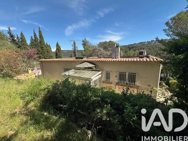 Maison à vendre 9 pièces 235 m² Carnoux-en-Provence