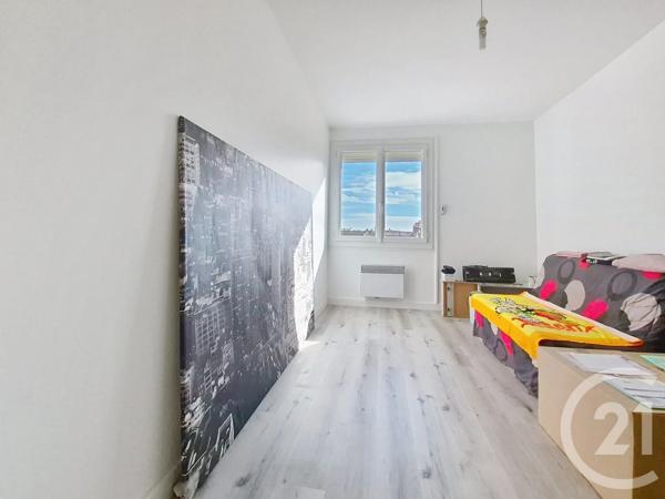 Appartement F3 à vendre  3 pièces - 69 m 2   ALES  - 30
