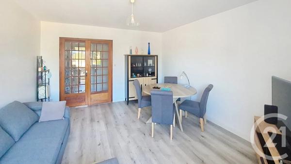 Appartement F3 à vendre  3 pièces - 69 m 2   ALES  - 30