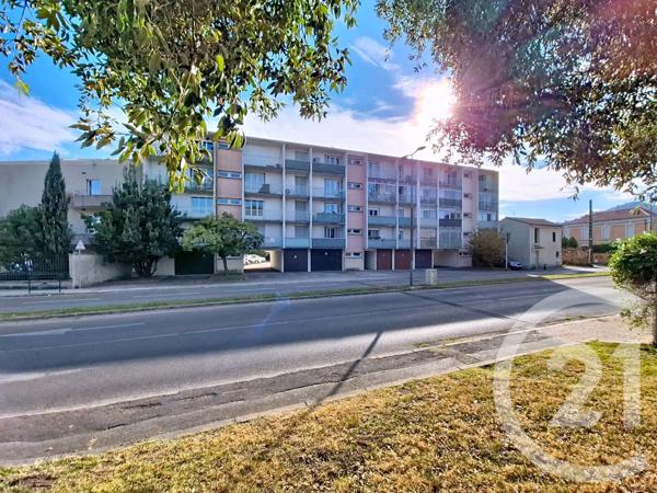 Appartement F3 à vendre  3 pièces - 69 m 2   ALES  - 30