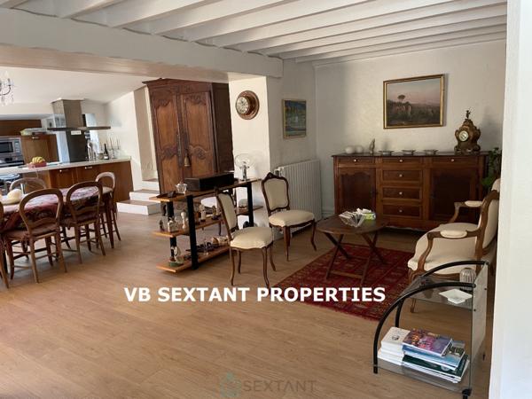 Aux portes de Bordeaux, propriété de charme avec belle demeure et dépendances dans un magnifique parc arboré