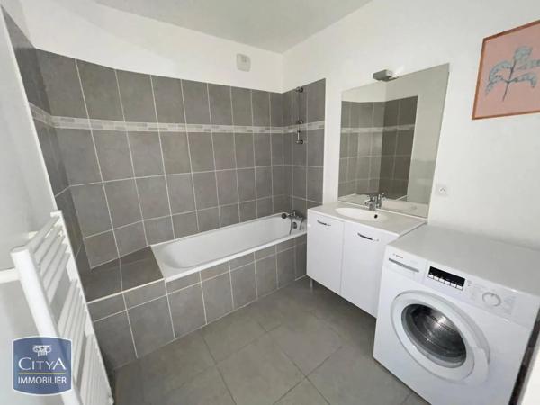 Appartement à louer 3 pièces 60.02m² Le Mans (72000)